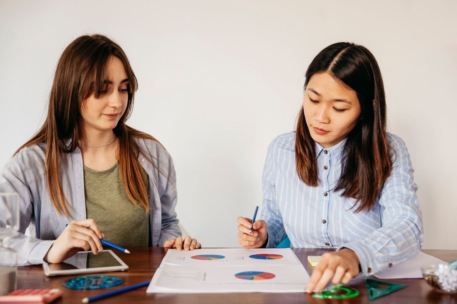 Why Do Students Prefer Global Assignment Help for University Coursework?